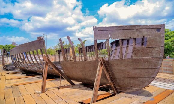 Embarcação histórica do Ciclo da Borracha será exibida em Belém após restauro