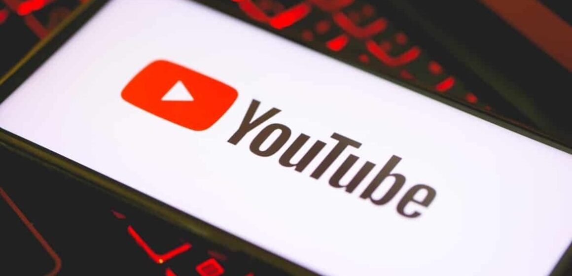 YouTube lança recurso de dublagem automática com inteligência artificial para múltiplos idiomas
