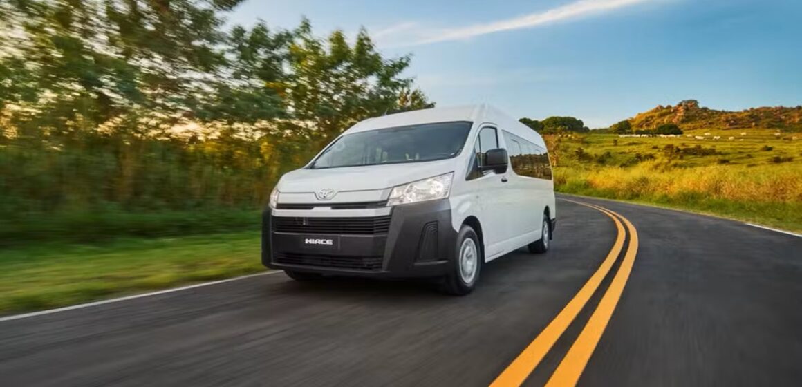 Toyota lança van Hiace no Brasil com preço a partir de R$ 364,9 mil