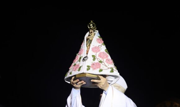 560046002_1371873234301245_8761498763688139606_n Novo manto de Nossa Senhora de Nazaré é apresentado para o Círio 2025 em Belém