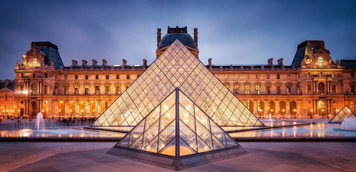 Polícia francesa prende principal suspeito do roubo de joias do Louvre