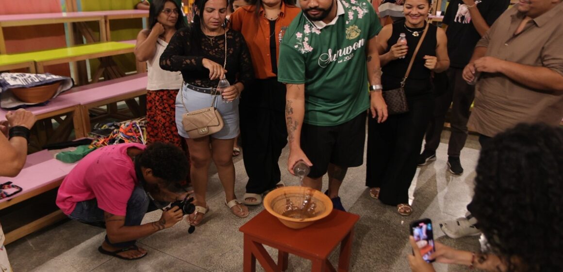 Bienal das Amazônias coloca direitos das águas e memórias ribeirinhas em debate