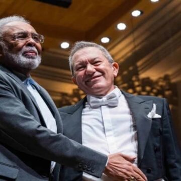 WhatsApp Image 2025-10-28 at 14.46.13 Theatro da Paz recebe ópera inédita de Gilberto Gil e Paulo Coelho durante COP30