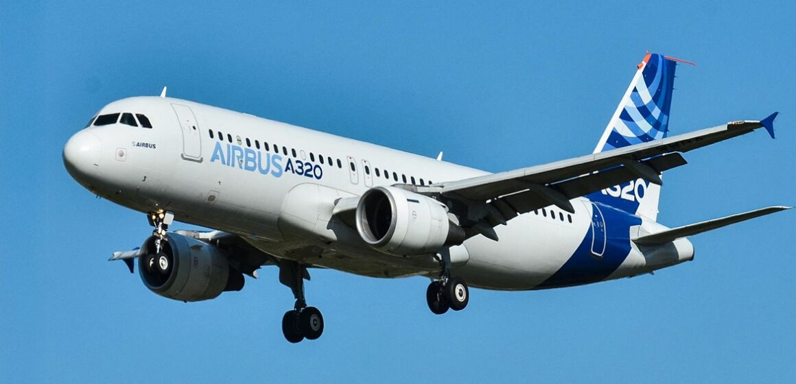 airbus-a320-capa Airbus A320 supera Boeing 737 como avião comercial mais vendido da história