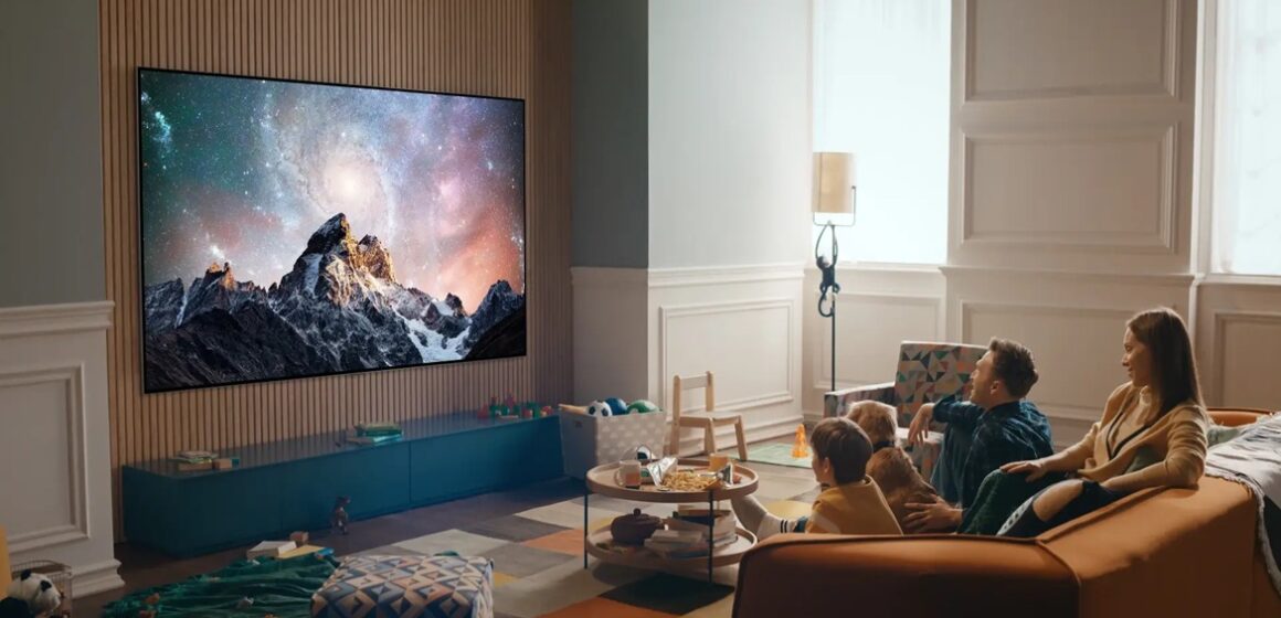 tv-grande-para-comprar-1- Mercado global de TVs de grande formato deve crescer 44% até 2029, aponta estudo