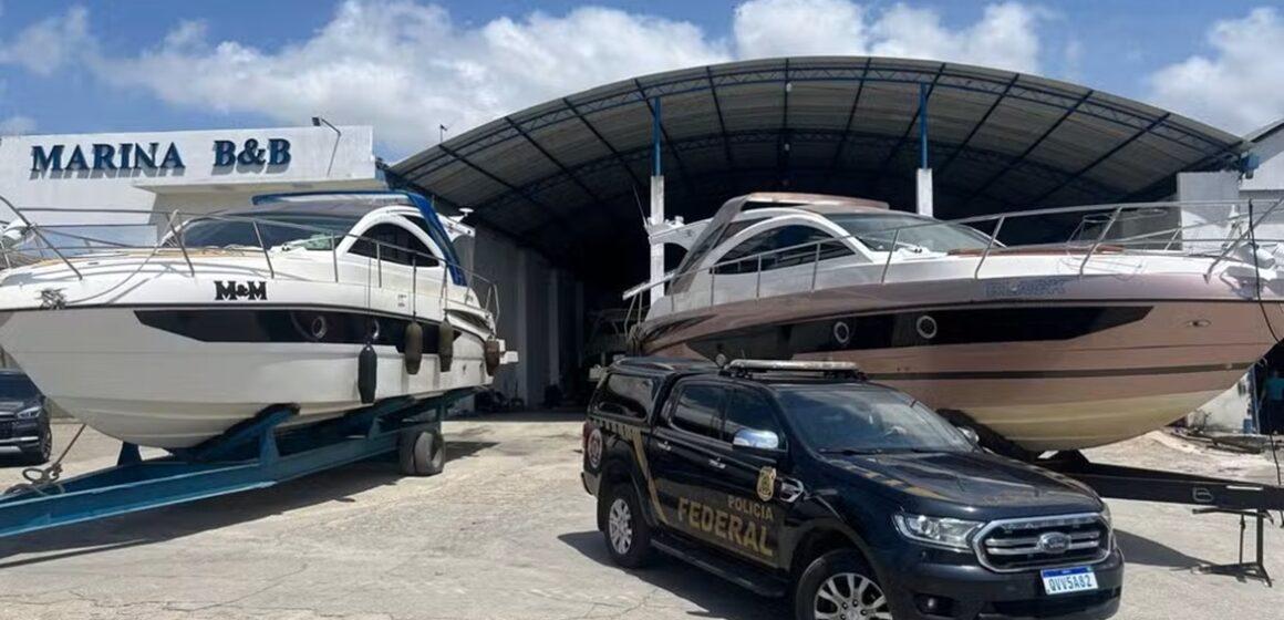 Iate e lanchas são apreendidos durante operação da Polícia Federal no Pará