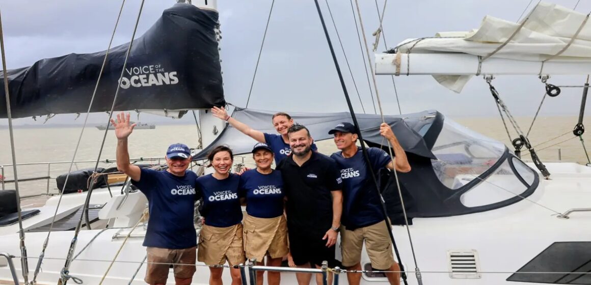 Veleiro da família Schürmann atraca em Belém com projeto de conscientização oceânica