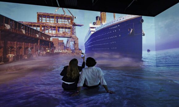 Exposição imersiva em Londres reconstrói naufrágio do Titanic com rigor histórico