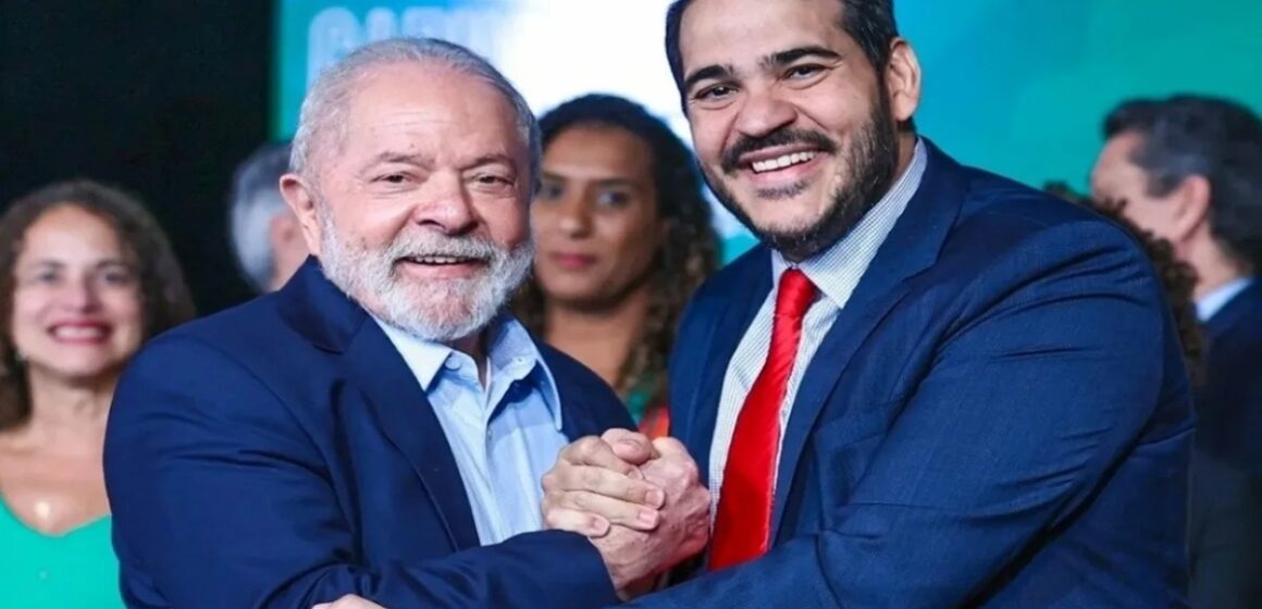 Lula indica Jorge Messias, atual AGU, para vaga de Barroso no Supremo