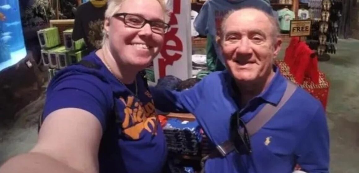 juliana-aragao-e-renato-aragao_q7CnzWB_fixed_large Filha mais velha de Renato Aragão entra com ação na Justiça para cobrar dívida de R$ 872 mil