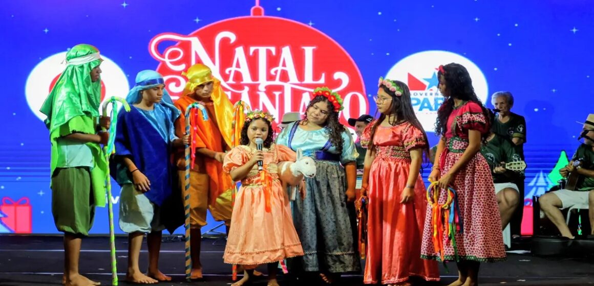 20251214202246-GF00025866-F00478098 Natal Encantado no Parque da Cidade atrai público com teatro e música em Belém