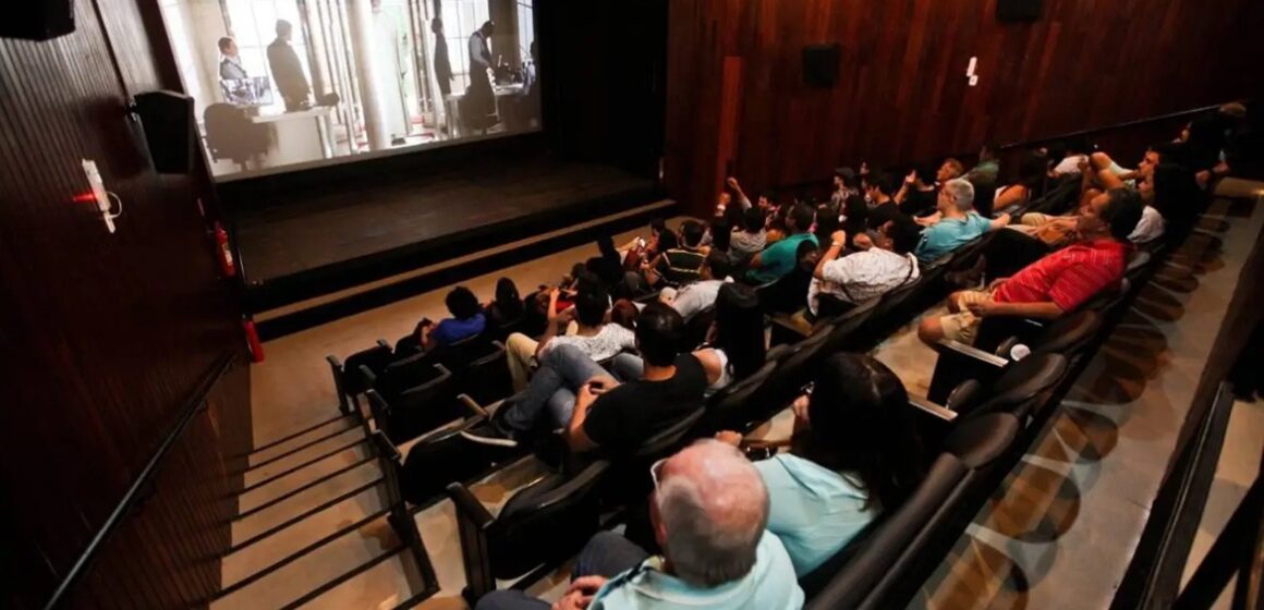 Academia Paraense de Cinema é lançada em sessão especial no Cine Líbero Luxardo, em Belém