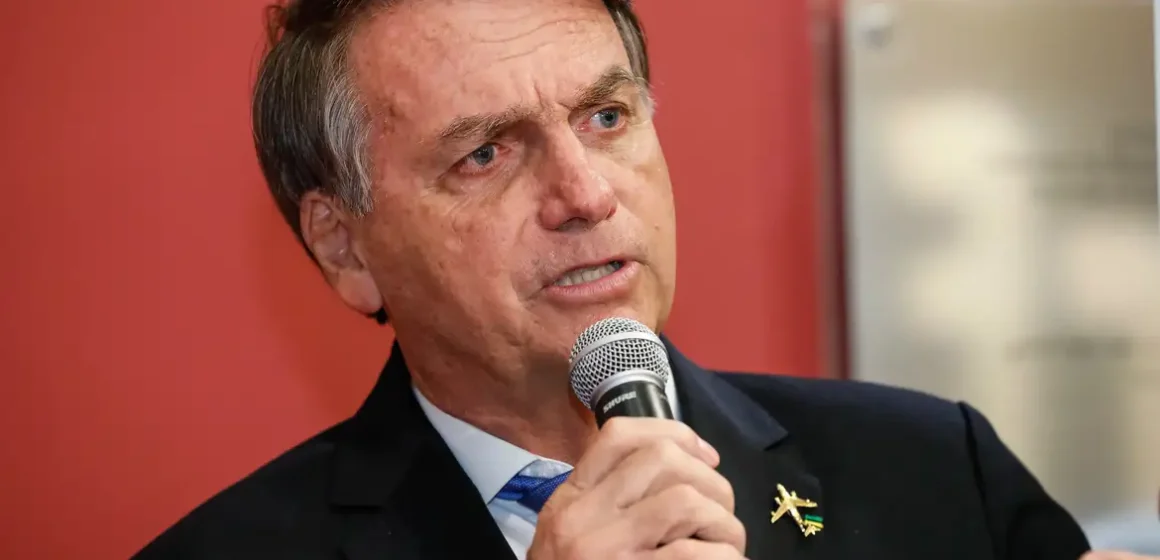 Moraes autoriza cirurgia de Bolsonaro no Natal e determina segurança da PF no hospital