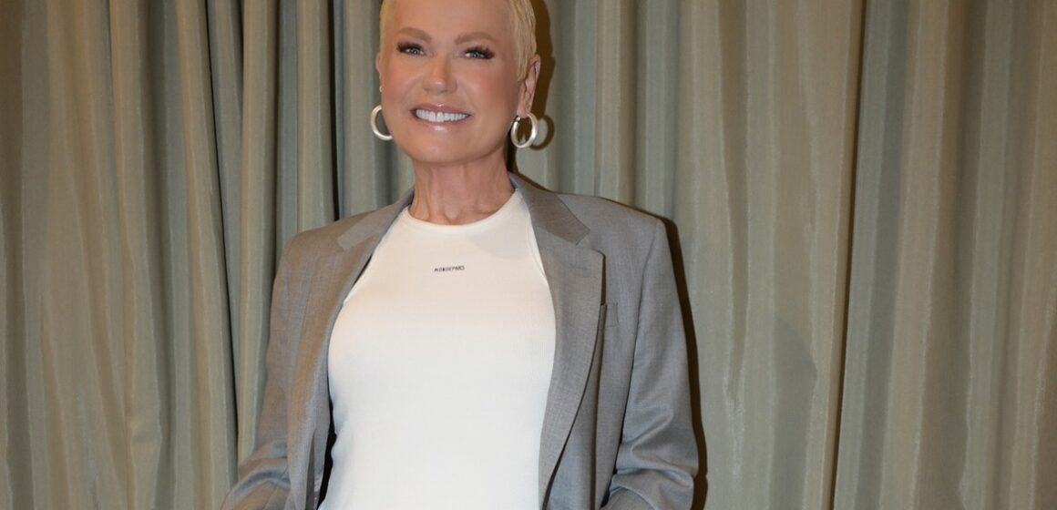 Xuxa é internada em São Paulo para cirurgia de hérnia de disco