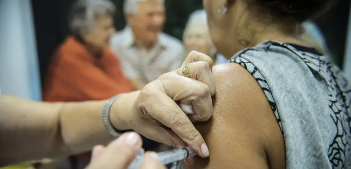 912446-agencia brasil_dia d_vacinação contra a gripe_mcam-3 Ministério da Saúde confirma primeiro caso da variante ‘Gripe K’ no Brasil, no Pará