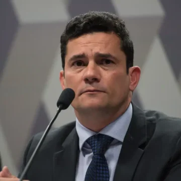 Polícia Federal apreende vídeo da “festa da cueca” em vara federal de Curitiba