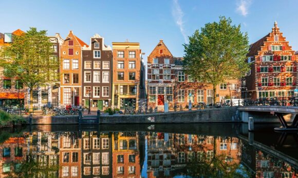Dest_Netherlands_Landing Países Baixos lideram ranking dos destinos mais seguros do mundo para 2026, aponta estudo