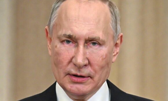 Putin ameaça novos avanços na Ucrânia e chama aliados europeus de “porquinhos”