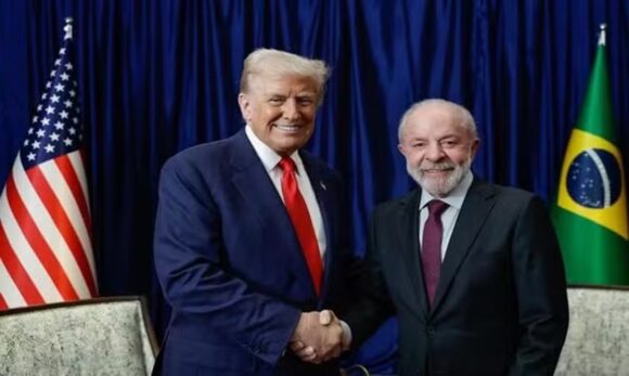 Em reunião após ligação com Lula, Trump afirma ter feito “mágica” para baixar preço da carne nos EUA