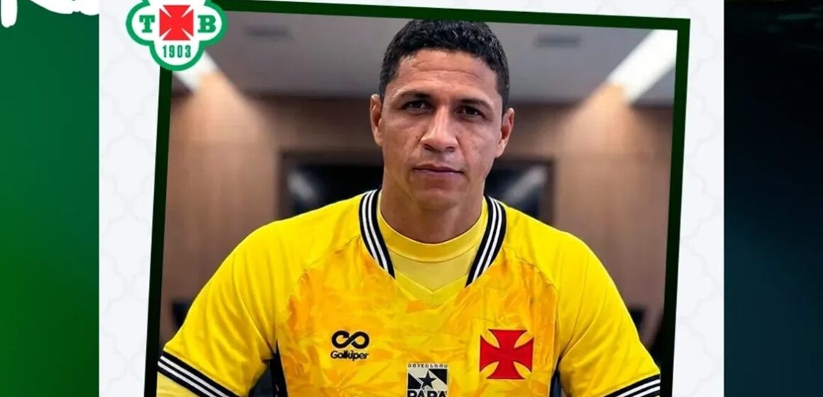 WhatsApp Image 2025-12-26 at 15.44.09 Tuna Luso renova contrato com goleiro Vinícius, de 41 anos, após temporada de destaque em 2025