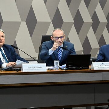 imagem_materia Ex-governador Anthony Garotinho relata à CPI esquema criminoso no Rio envolvendo Executivo e Legislativo