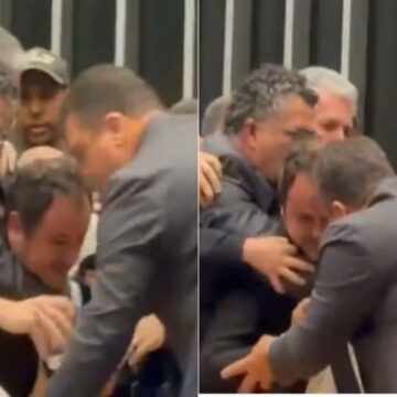 Polícia Legislativa retira deputado do plenário durante protesto contra cassação