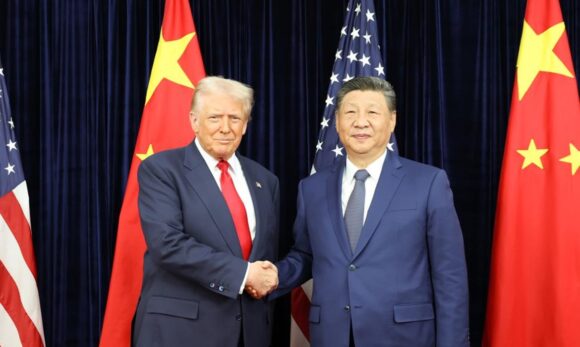 China anuncia maior coordenação com a Rússia para enfrentar “riscos” após ameaças dos EUA