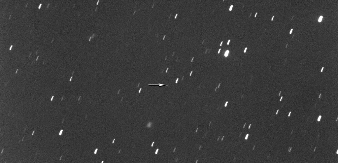 Asteroide de grande porte passa próximo à Terra sem risco de colisão