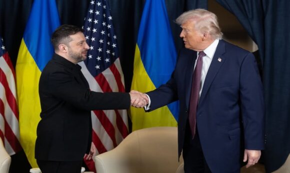 SaveClip.App_621348189_18386954239154970_3593326186354056089_n EUA, Ucrânia e Rússia iniciam primeira reunião trilateral para negociar fim da guerra