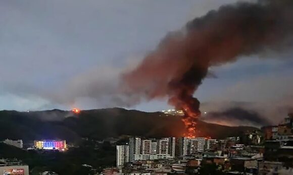 Número de mortos em ataque dos EUA à Venezuela sobe para 80, segundo relato ao The New York Times