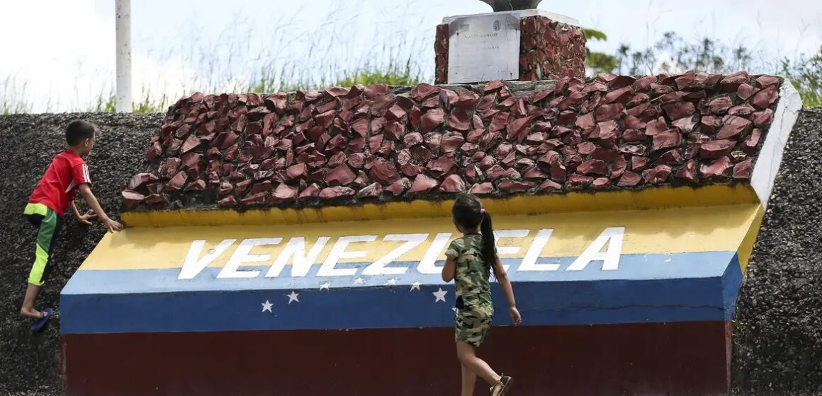 WhatsApp Image 2026-01-06 at 12.20.58 Exército Brasileiro reforça fiscalização em fronteira com Venezuela após ataque dos EUA