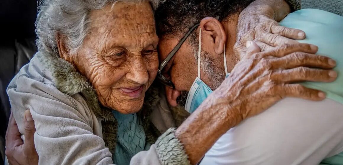 Anvisa aprova Leqembi, primeiro tratamento que altera o curso do Alzheimer em estágio inicial