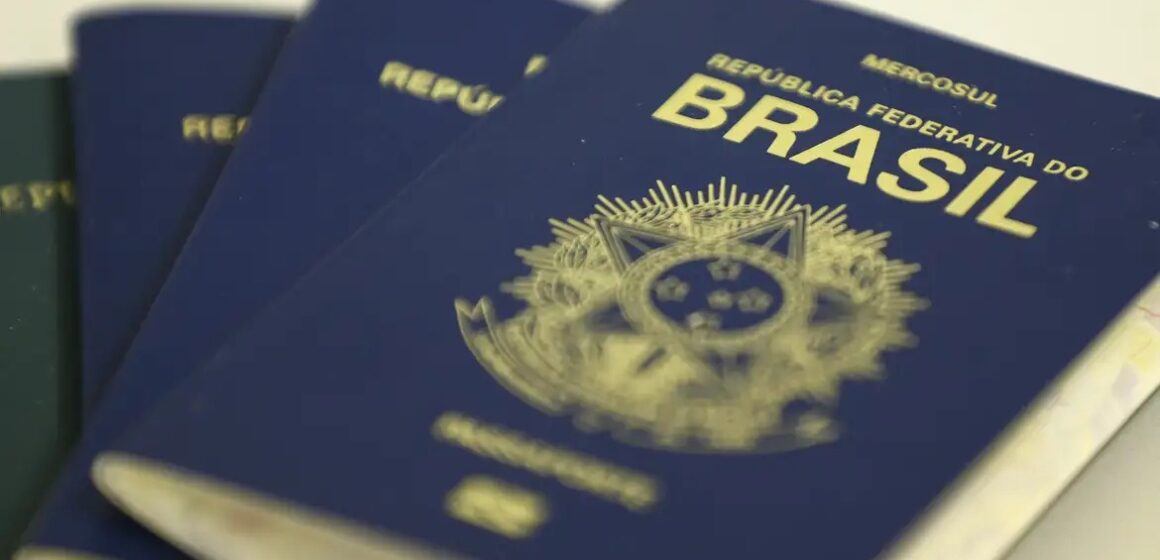 EUA suspendem vistos de imigração, mas mantêm emissão para turistas brasileiros