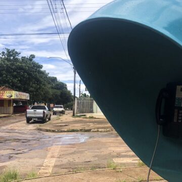 Telefone Orelhão da Oi Brasil inicia em janeiro a retirada definitiva dos orelhões das ruas