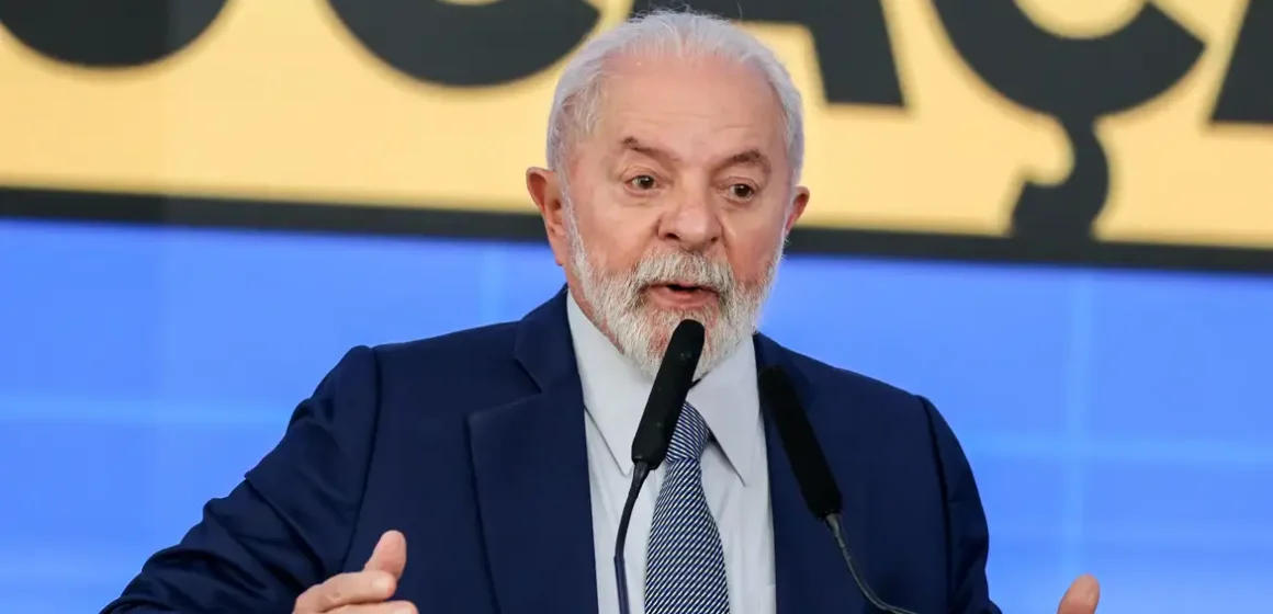 Lula diz que “não é doido” para brigar com Trump e defende multilateralismo em evento no Butantan