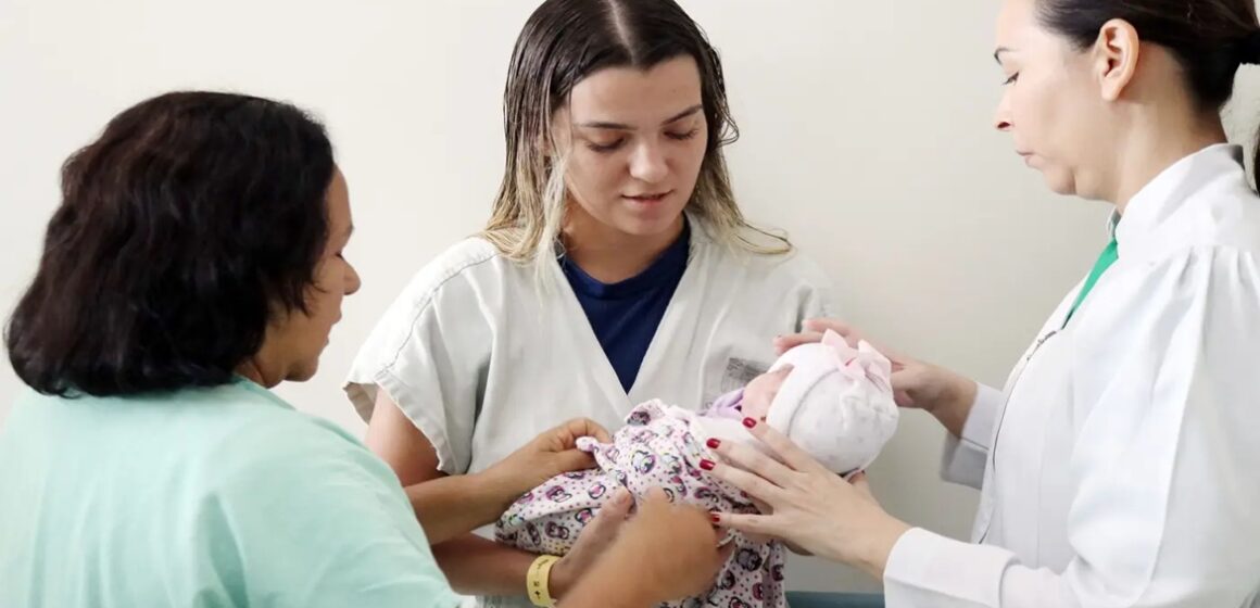 20260206163422-GC00074487-F00287654 Bebê que nasceu com 500 gramas recebe alta após 3 meses na Santa Casa do Pará
