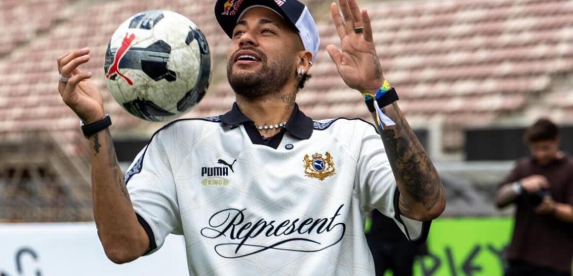 Santos projeta retorno de Neymar no domingo contra Velo Clube pelo Paulistão
