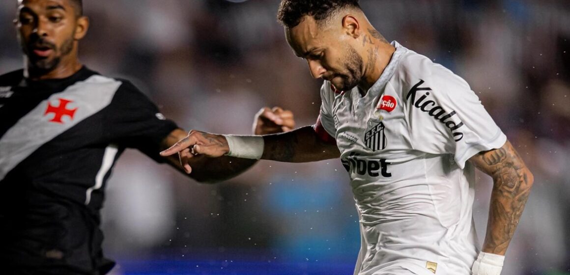Com dois gols de Neymar, Santos vence Vasco, deixa lanterna e acena para Ancelotti