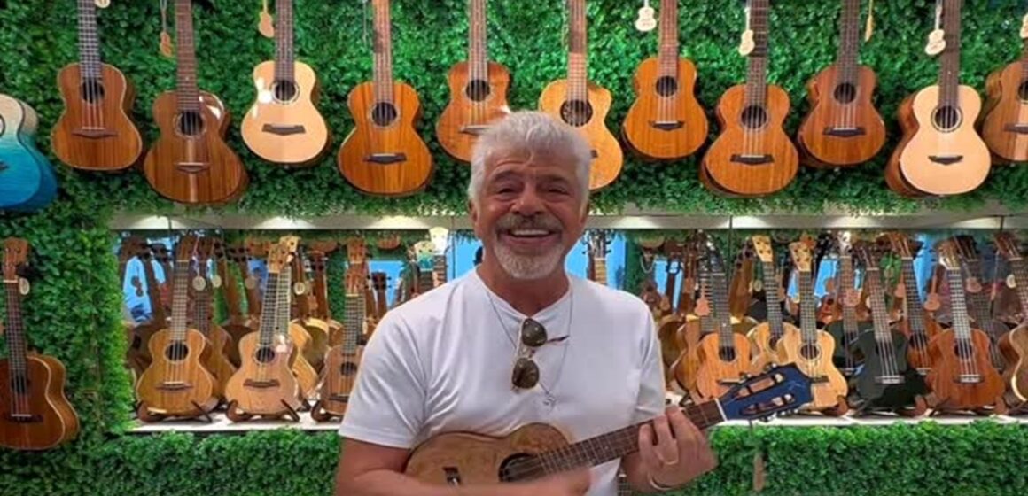 Lulu Santos compartilha vídeo cantando “Um Certo Alguém”