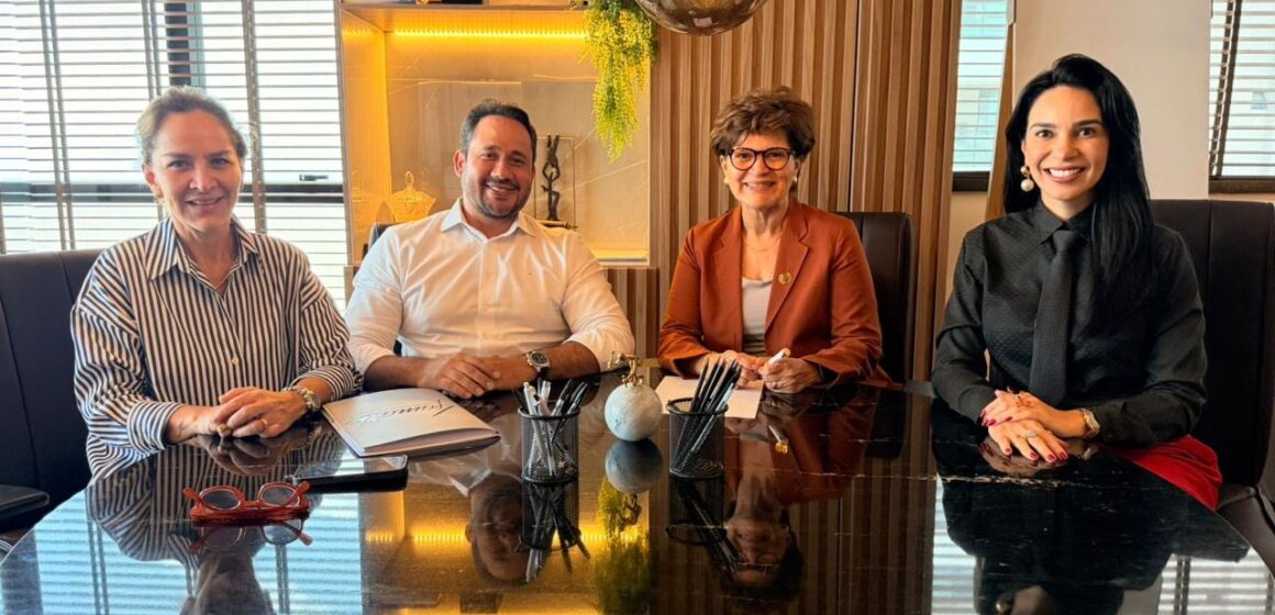 Vivianne Saraiva firma parceria com a Lamarck Contabilidade Empresarial e a Conta Medical