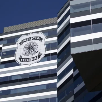 sede-da-policia-federal_mcamgo_abr_260420231818 PF cumpre buscas para investigar vazamento de dados da Receita de ministros do STF e parentes