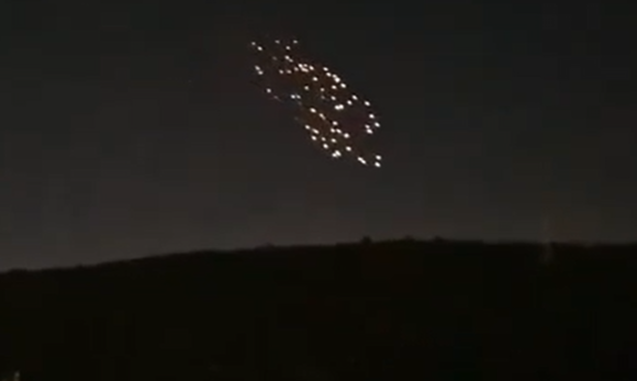 Captura de tela 2026-03-06 090629 Irã utiliza mísseis com munições de fragmentação em ataques contra Israel