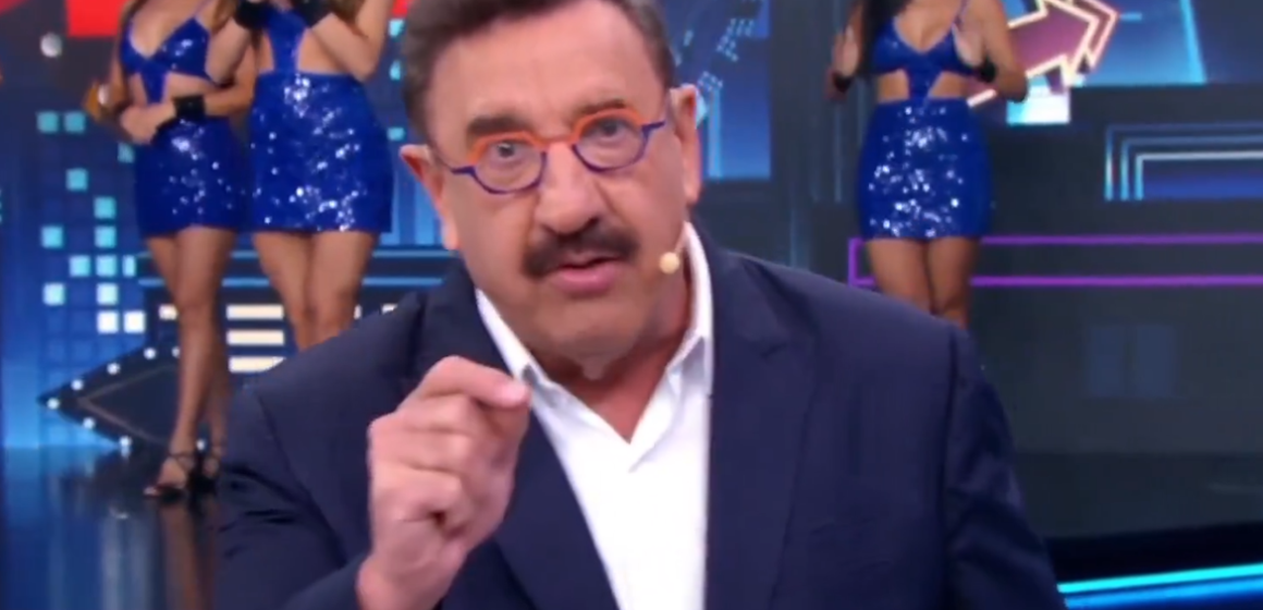 Ratinho reclama ao vivo de mudanças de horário no SBT e ironiza: “Amanhã vai ser às 2h da manhã”