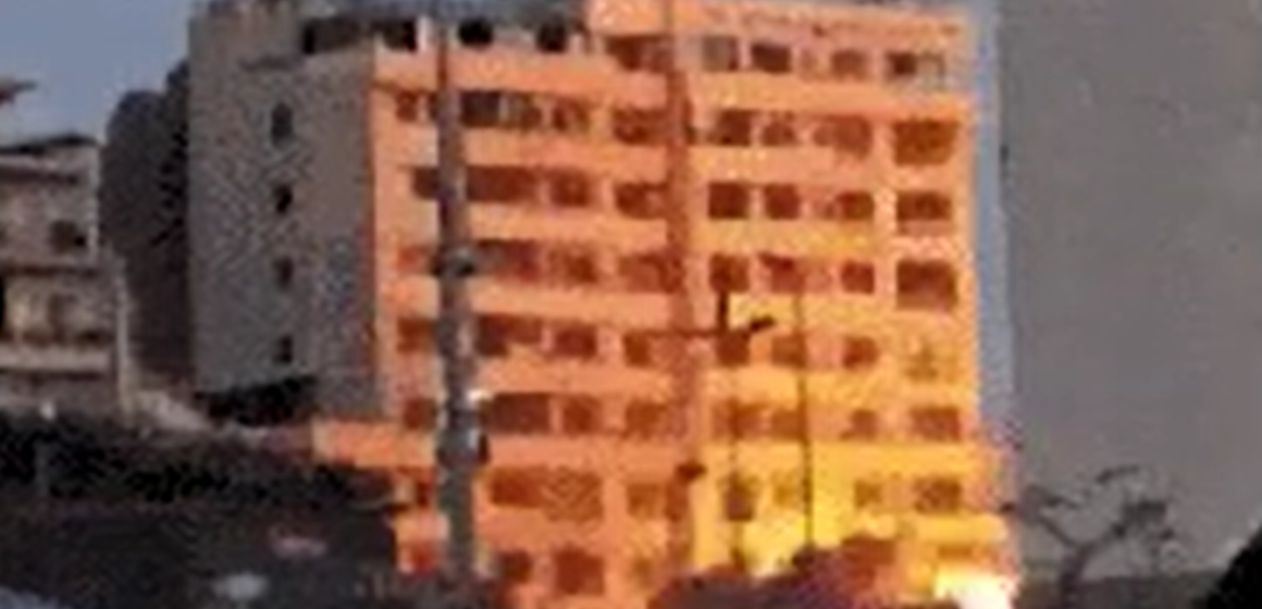 Captura de tela 2026-03-18 141743 Míssil israelense atinge e derruba prédio de 16 andares no centro de Beirute