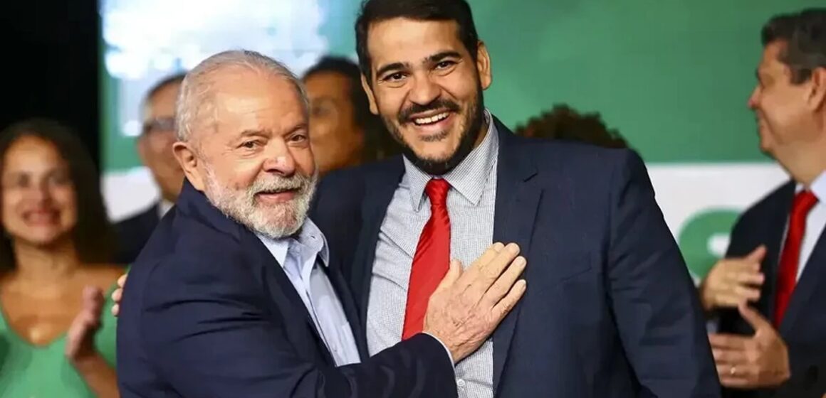 Lula indica Jorge Messias ao STF e envia mensagem ao Senado