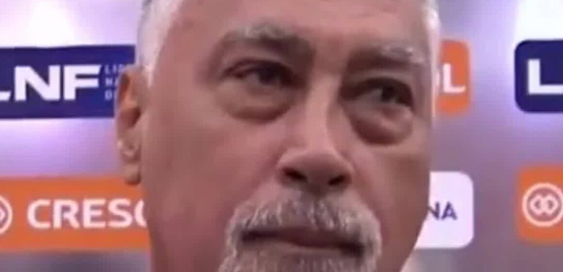 Fernando Malafaia usa intervalo de jogo para homenagear mulheres e faz desabafo no Corinthians