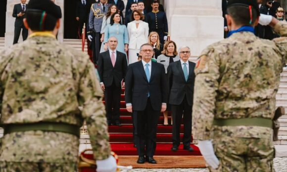 António José Seguro toma posse como Presidente de Portugal e sucede a Marcelo Rebelo de Sousa