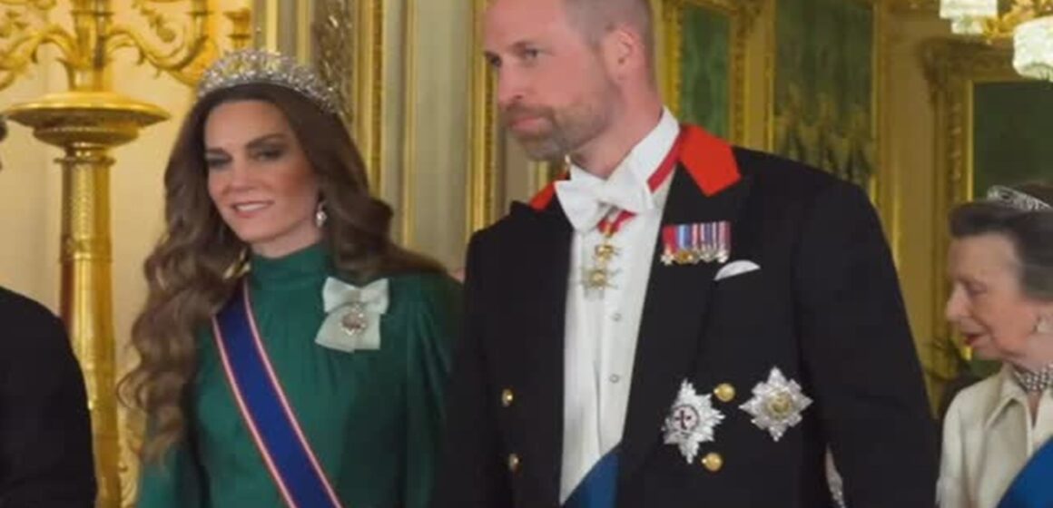 Kate Middleton usa tiara histórica em banquete de Estado em Windsor