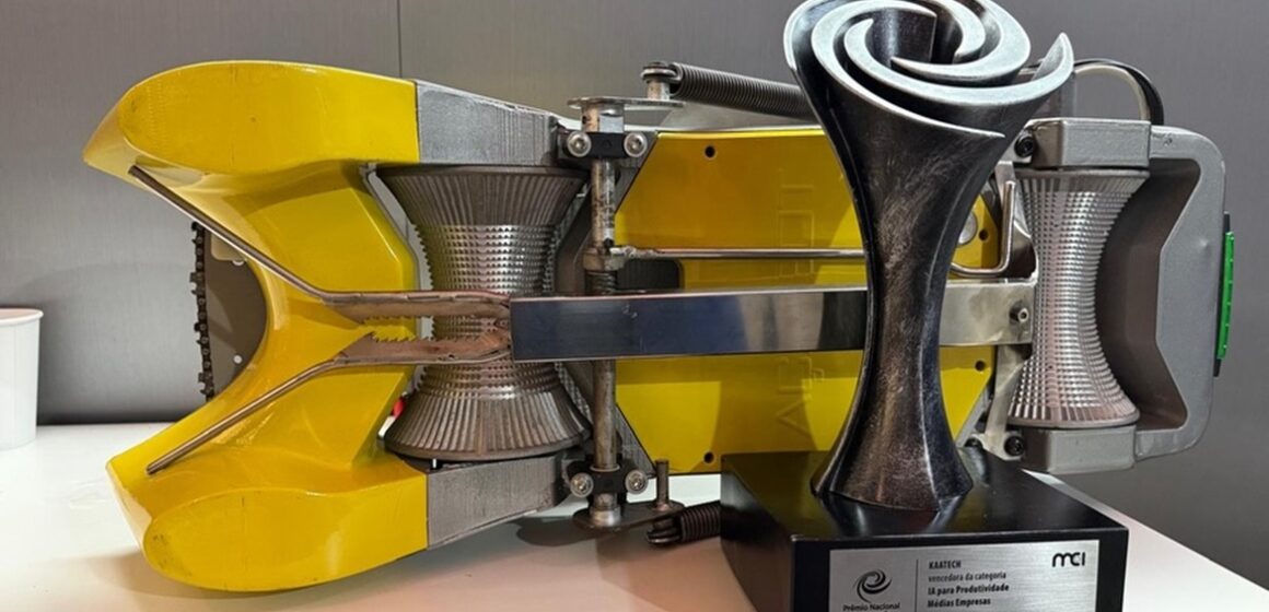 Máquina brasileira que colhe açaí por controle remoto vence prêmio nacional de inovação