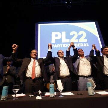 Moro se filia ao PL para disputar governo do Paraná e promete palanque forte a Flávio Bolsonaro